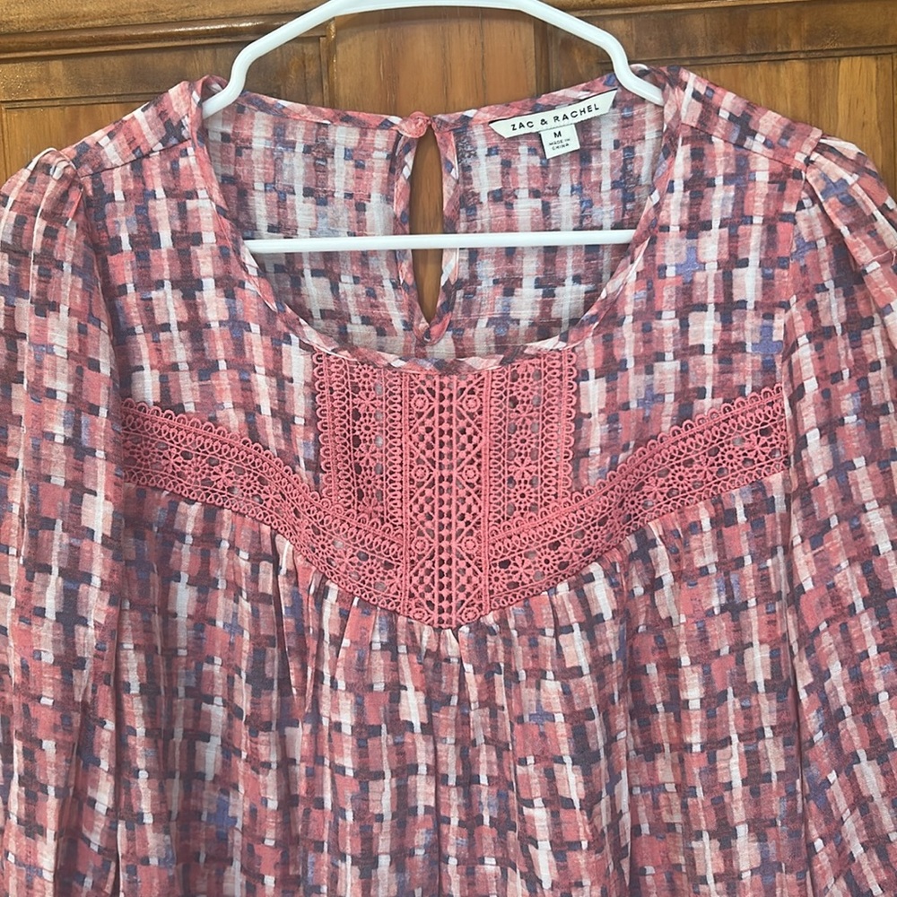 Zac & Rachel Crochet Pattern Print 3/4 Sleeve Blouse - Picture 2 of 8
